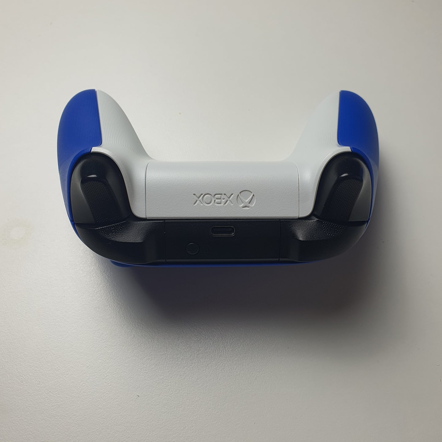 Official Microsoft Xbox Series X|S Wireless Bluetooth 'Shock Blue' Controller 1914