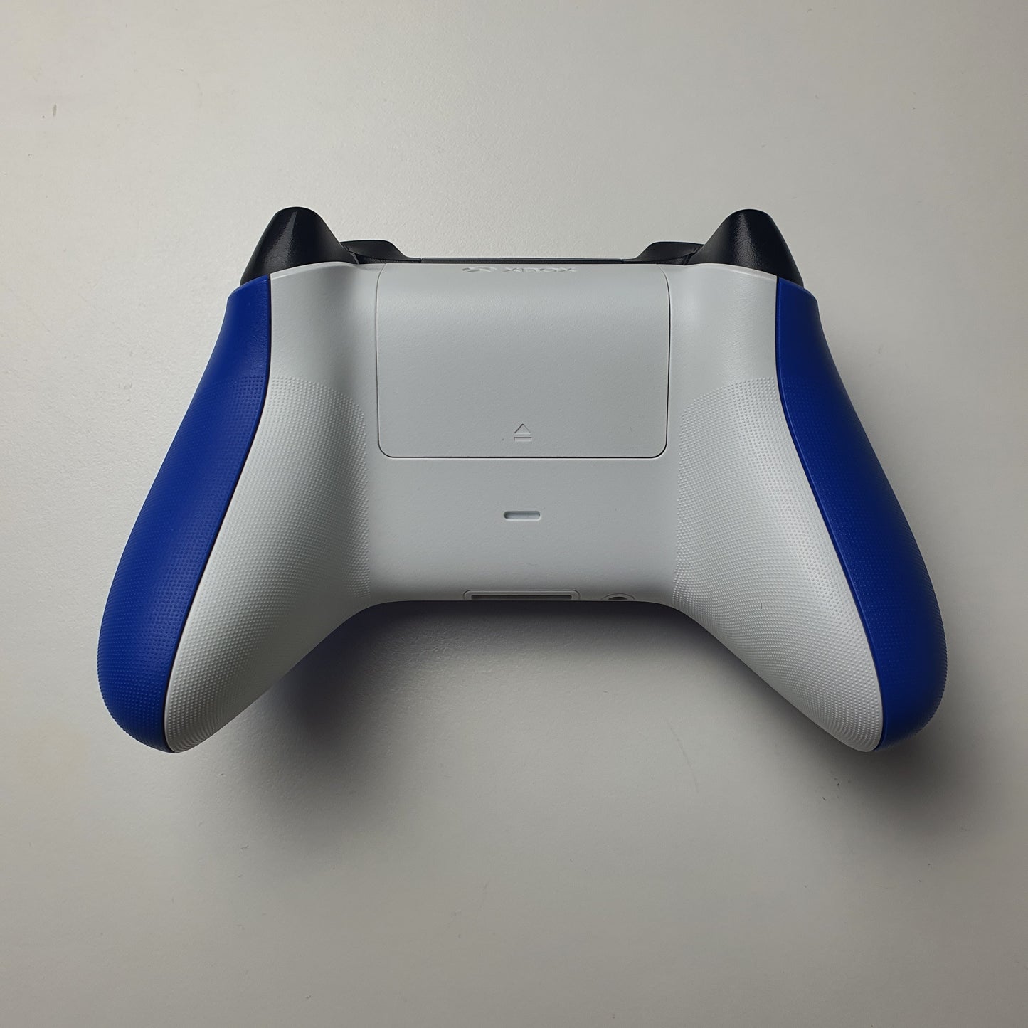 Official Microsoft Xbox Series X|S Wireless Bluetooth 'Shock Blue' Controller 1914