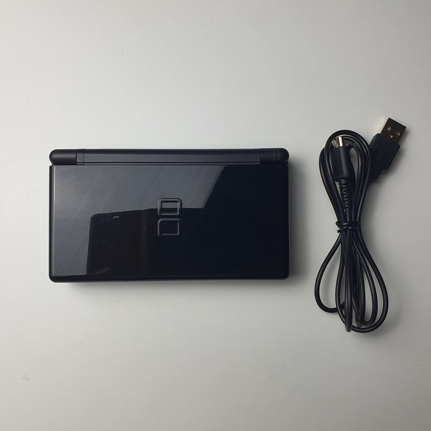 Nintendo DS Lite Onyx Black Handheld Console