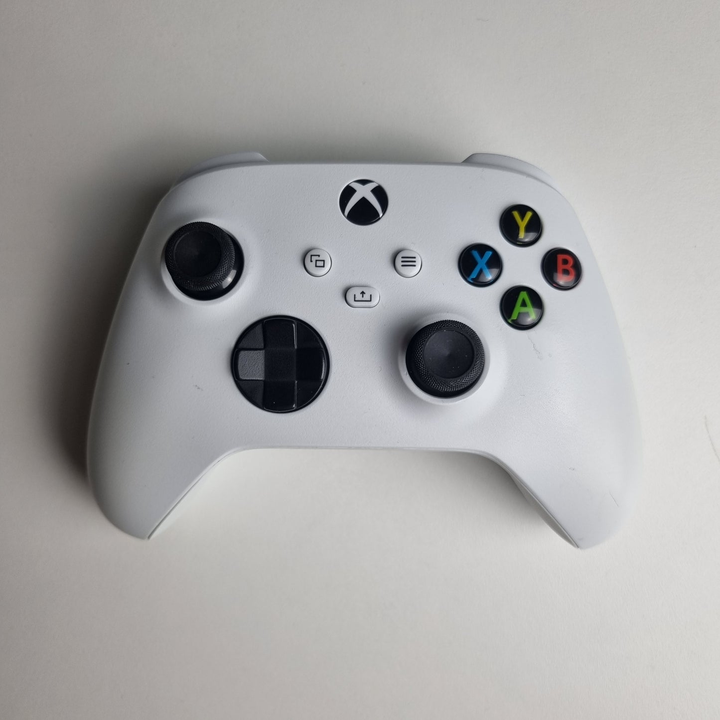 Official Microsoft Xbox Series X|S Wireless Bluetooth 'Robot White' Controller 1914