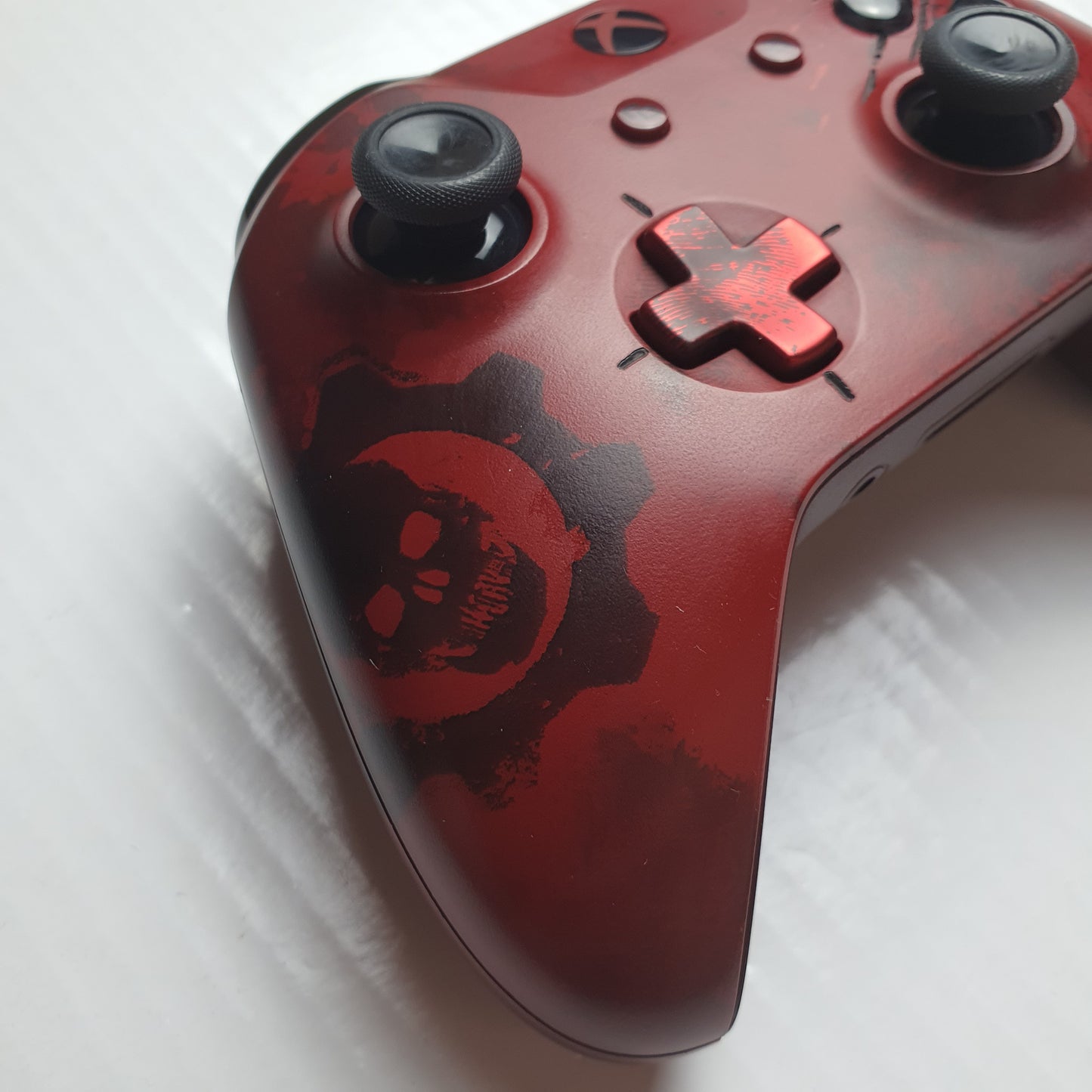 Official Microsoft Xbox Limited Edition 'Gears of War 4: Crimson Omen' Wireless Bluetooth Controller 1708