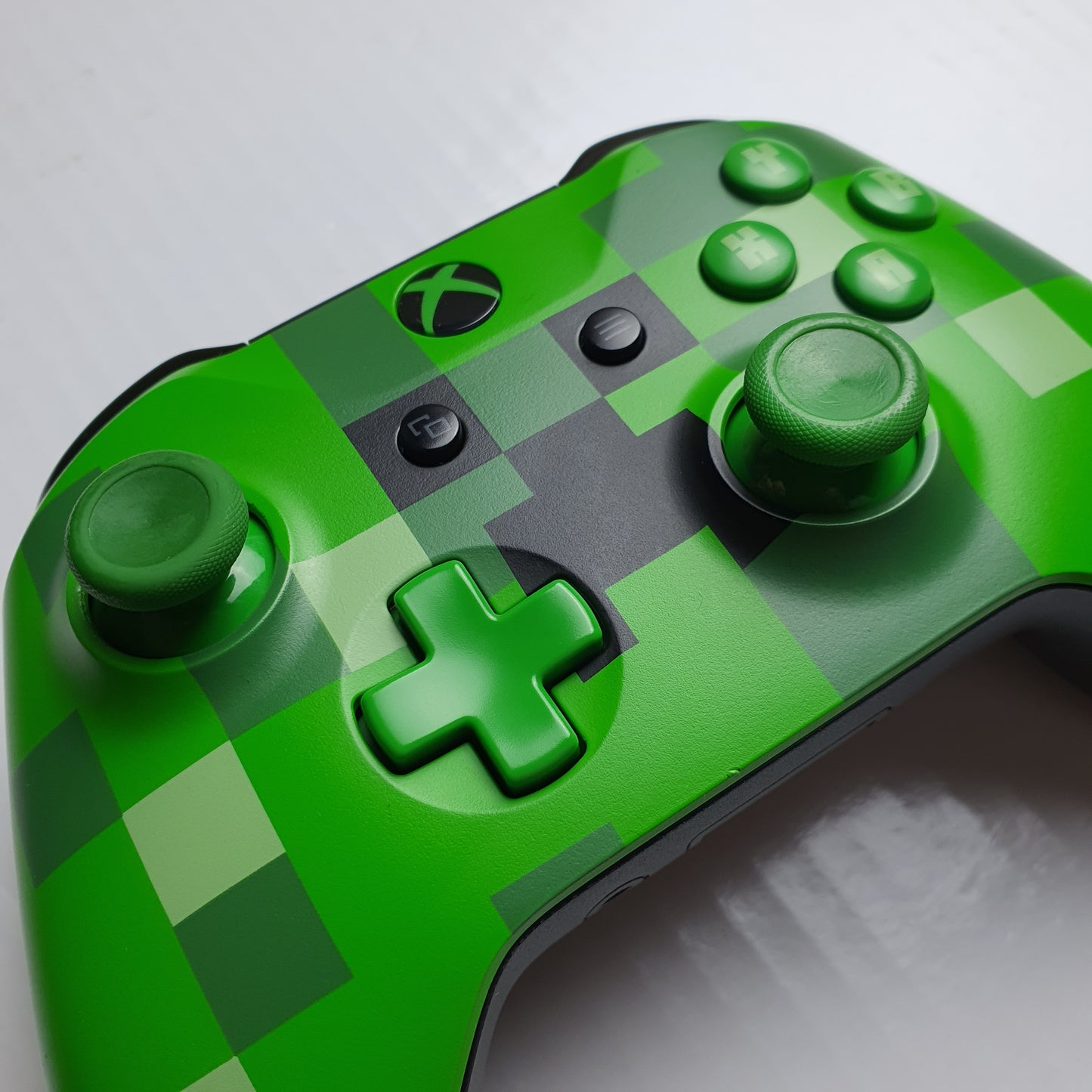 Official Microsoft Xbox Limited Edition Minecraft Creeper Wireless Bluetooth Controller 1708