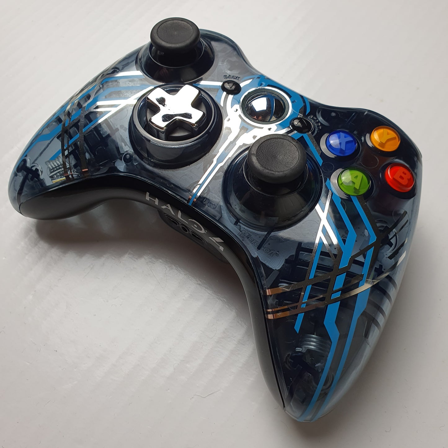 Official Microsoft Xbox 360 Limited Edition 'Halo 4: Forerunner' Wireless Controller