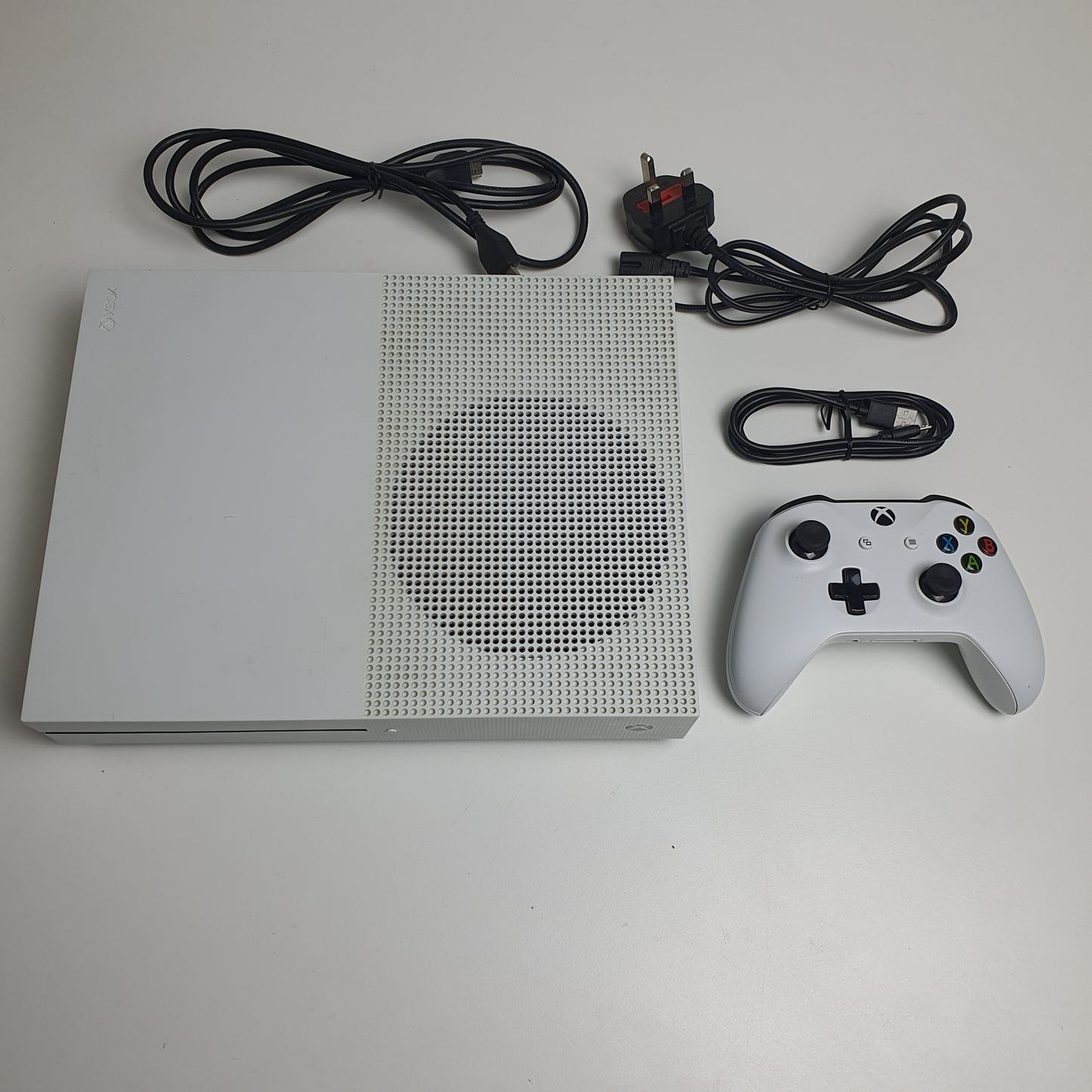 Microsoft Xbox One S 500GB White Disk Edition Bundle - Inc. Console, Controller and Cables