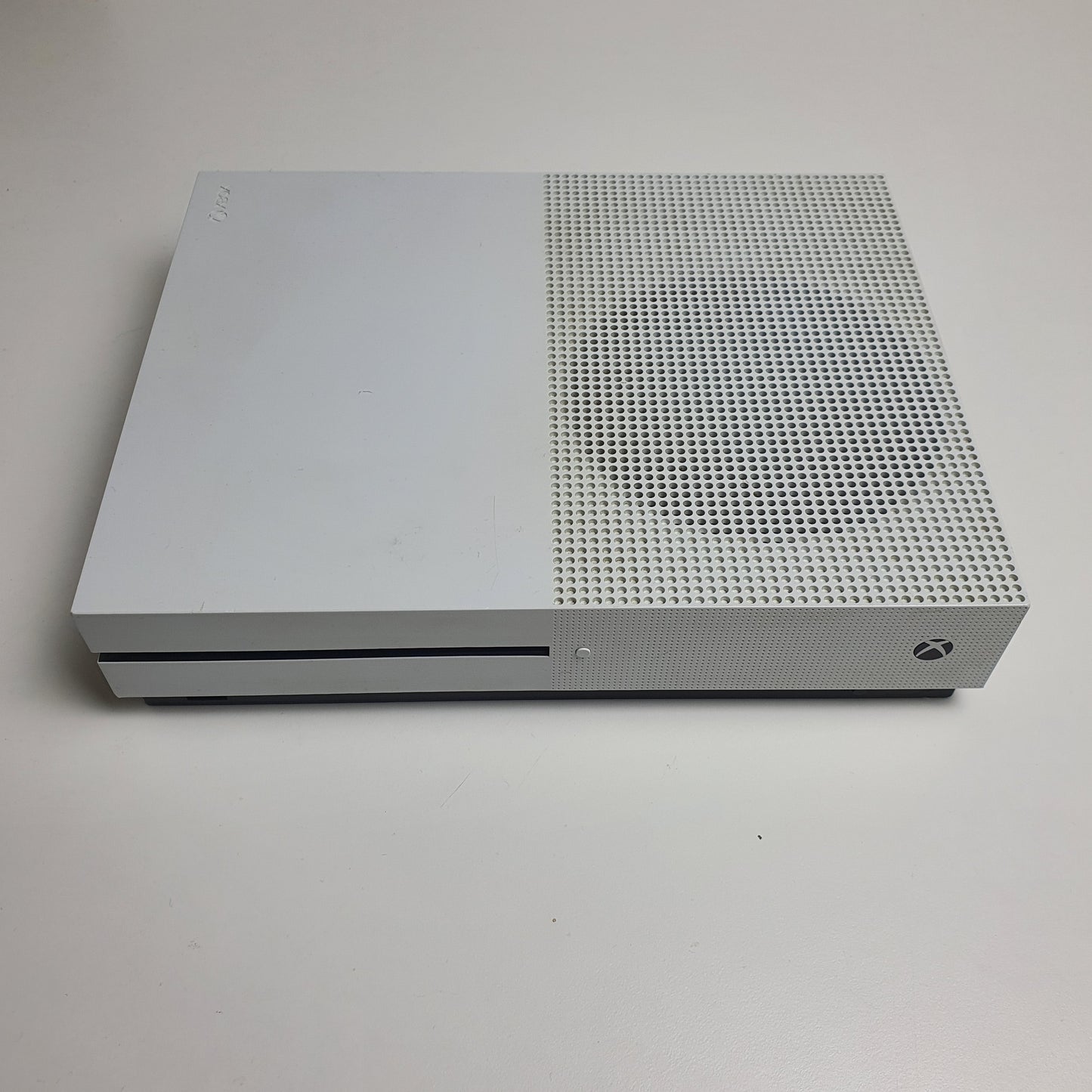 Microsoft Xbox One S 500GB White Disk Edition Bundle - Inc. Console, Controller and Cables