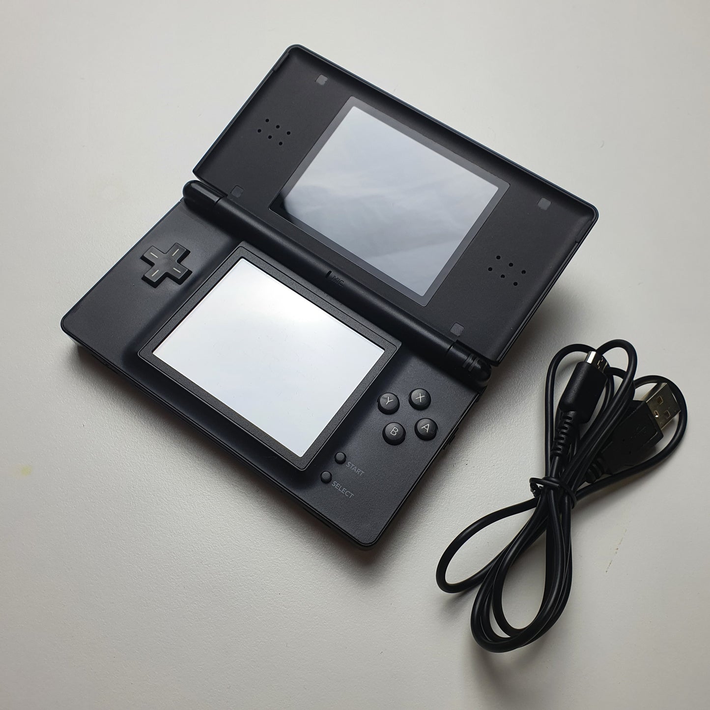 Nintendo DS Lite Onyx Black Handheld Console