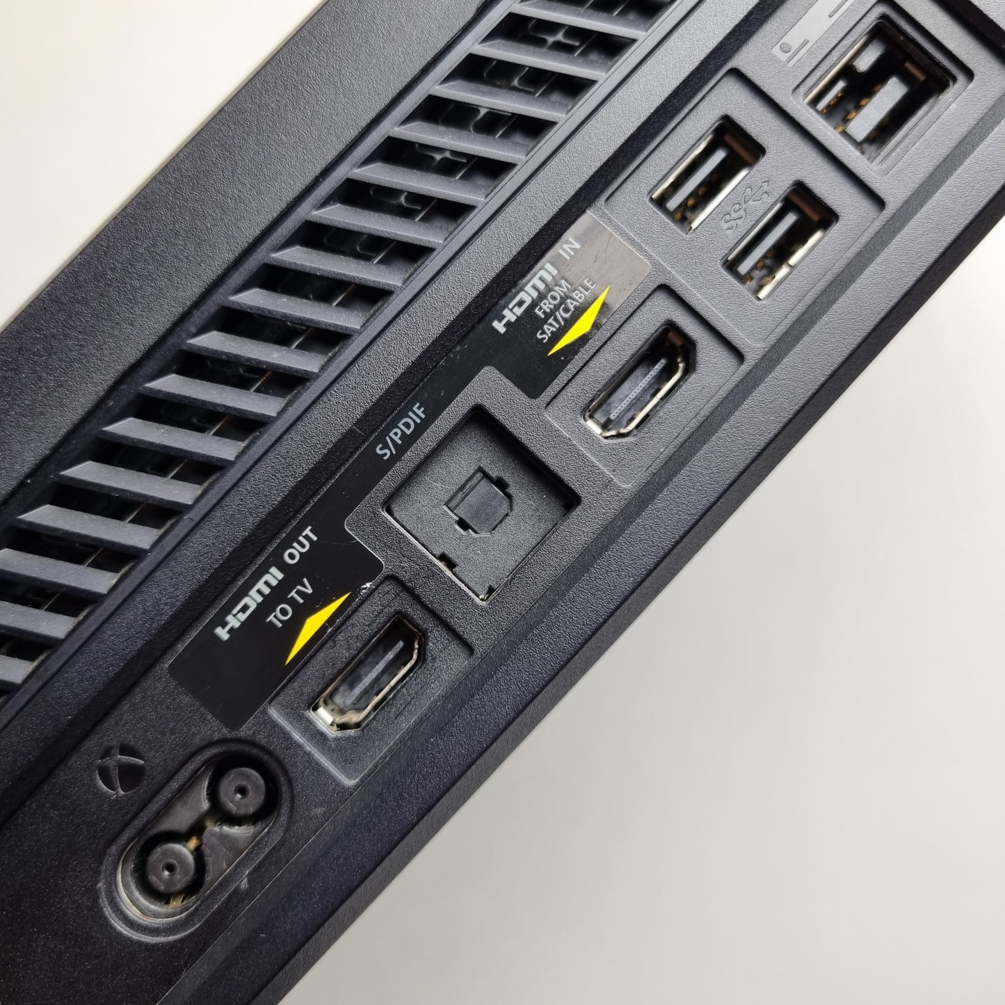 Microsoft Xbox One 500GB 'Day One 2013' Console Bundle - Includes Console, Controller, and Cables