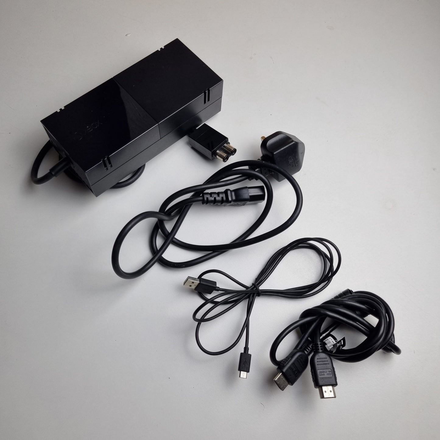 Microsoft Xbox One 500GB 'Day One 2013' Console Bundle - Includes Console, Controller, and Cables