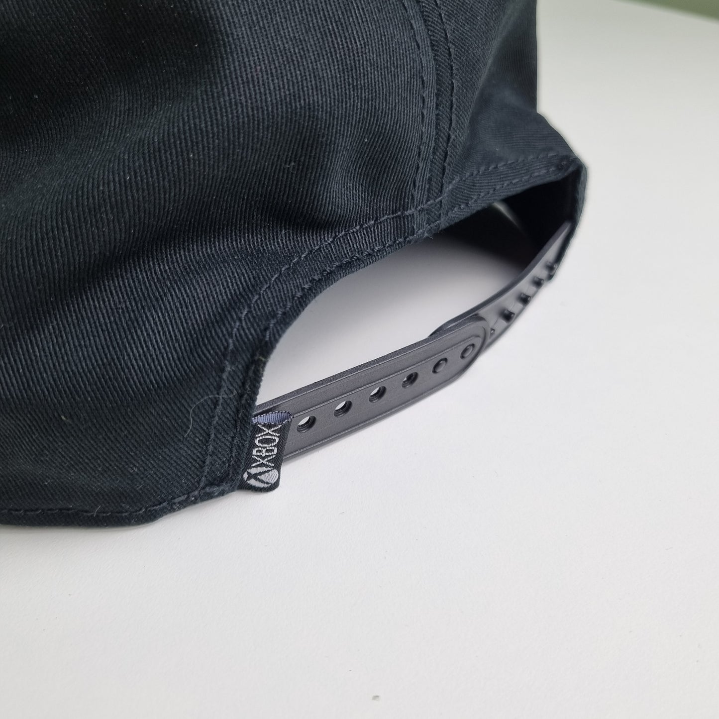 Official Xbox Snapback Black/Green Hat by Numskull