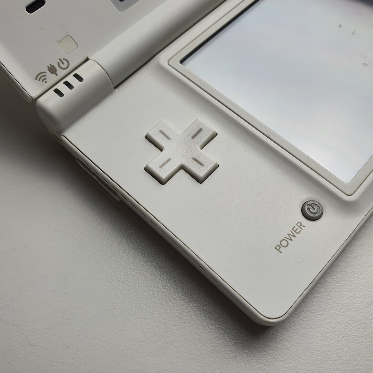 Nintendo DSi White Handheld Console