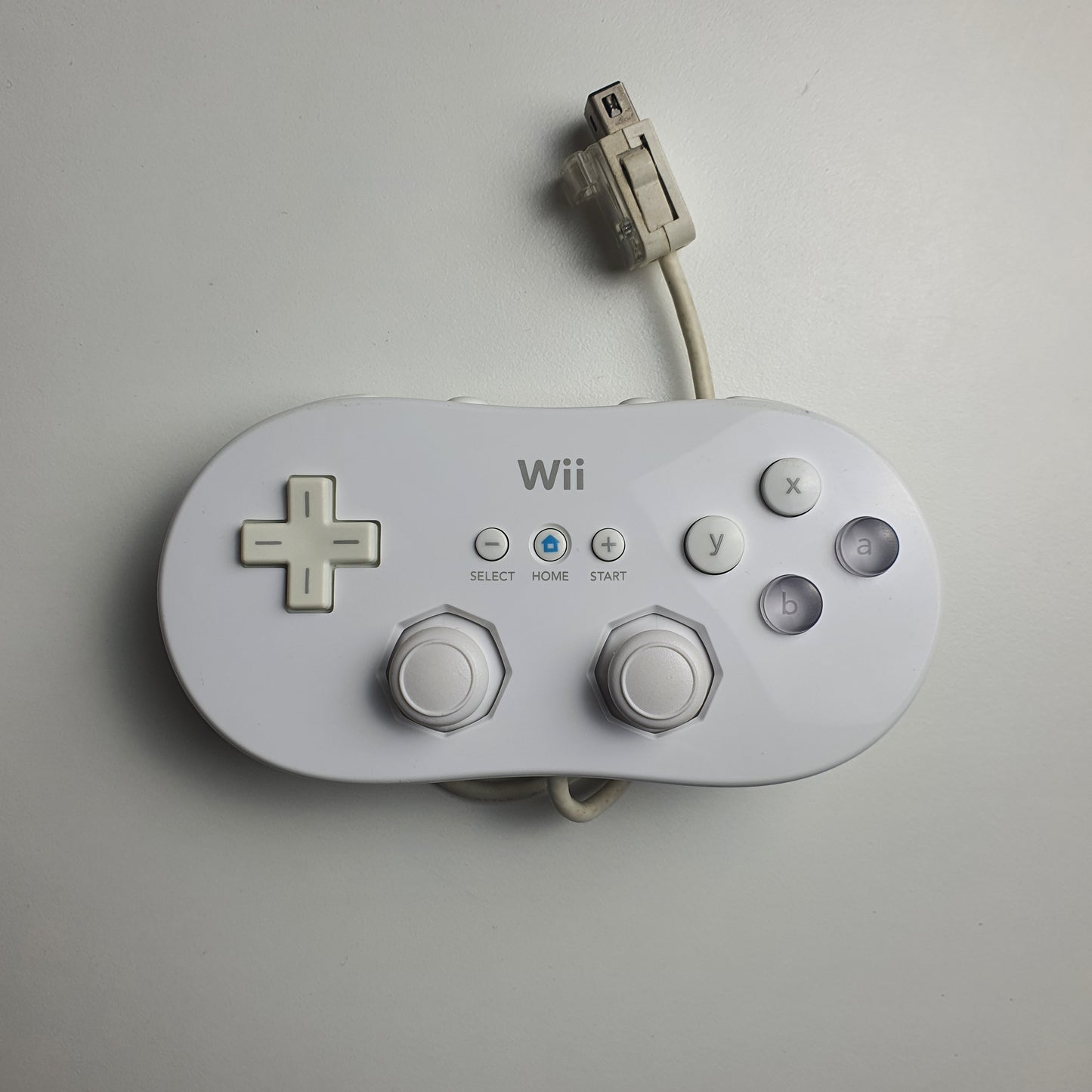 Official Nintendo Wii White Classic Controller