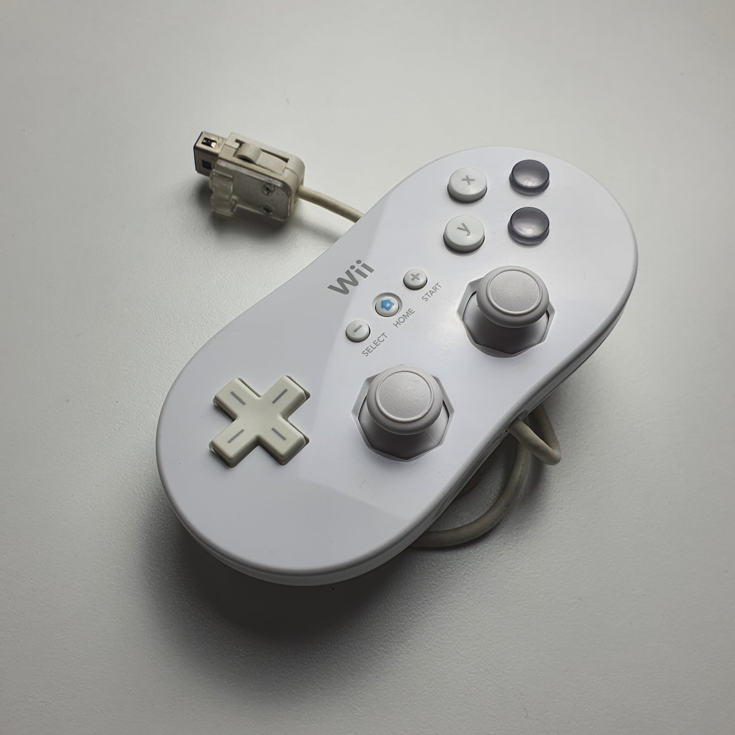 Official Nintendo Wii White Classic Controller