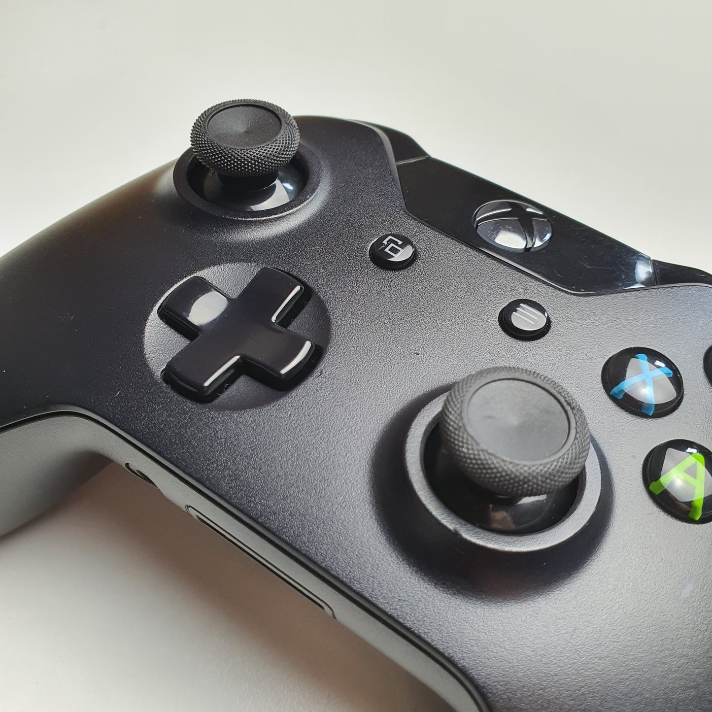 Official Microsoft Xbox One Black Wireless Controller