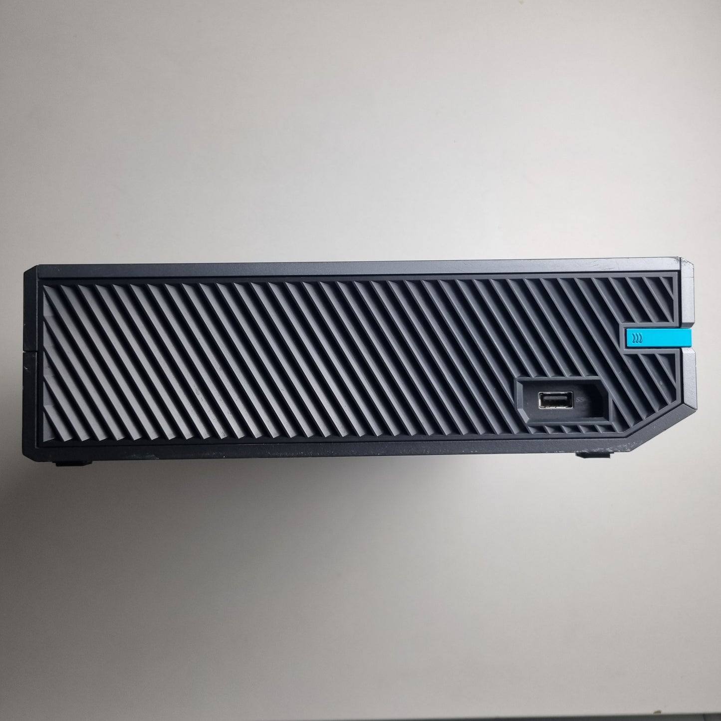 Side view of an official Microsoft Xbox One refurbished console limited edition Halo 5: Guardians 1 terabyte