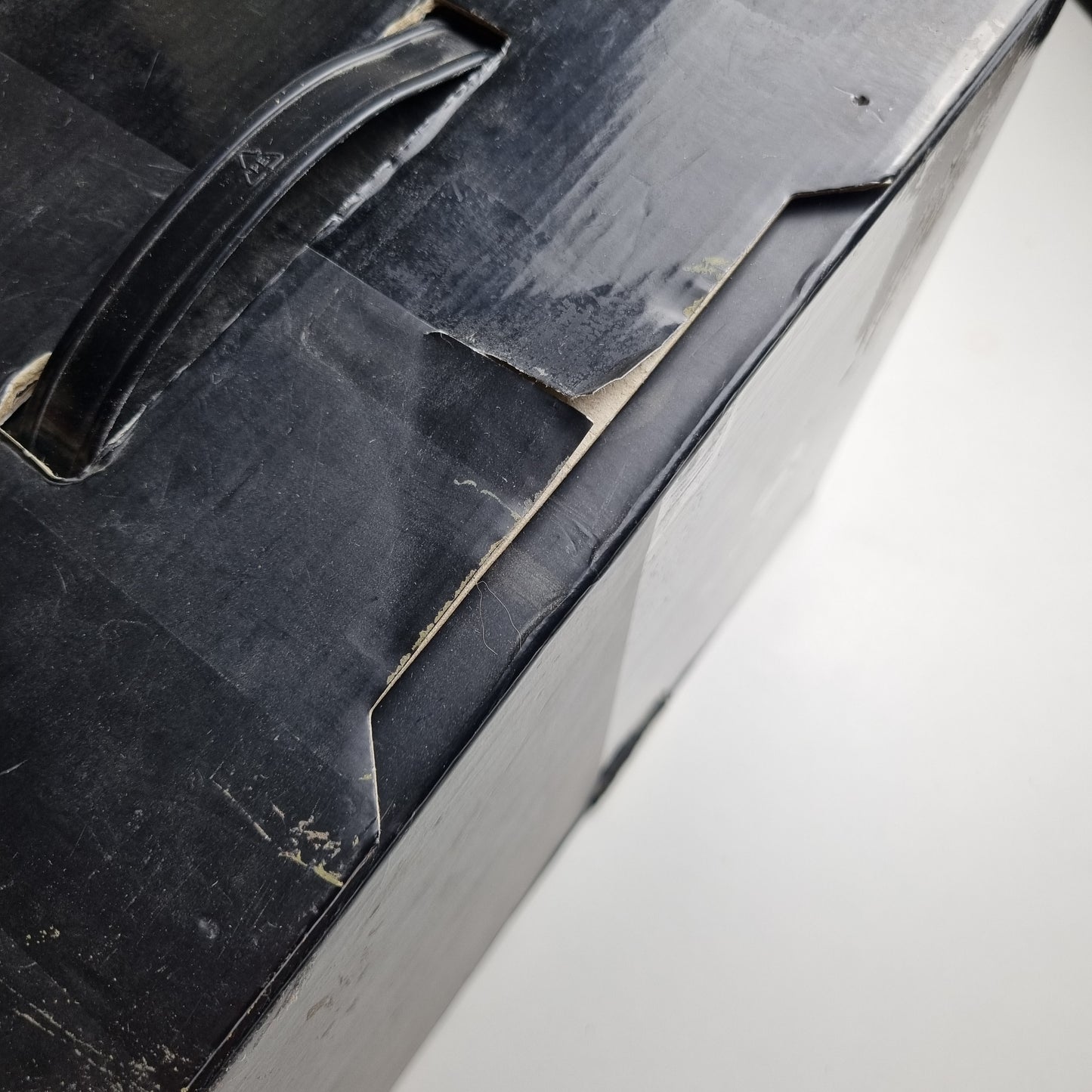 Microsoft Xbox One 500GB 'Day One 2013' Console Bundle - Includes Console, Controller, and Cables