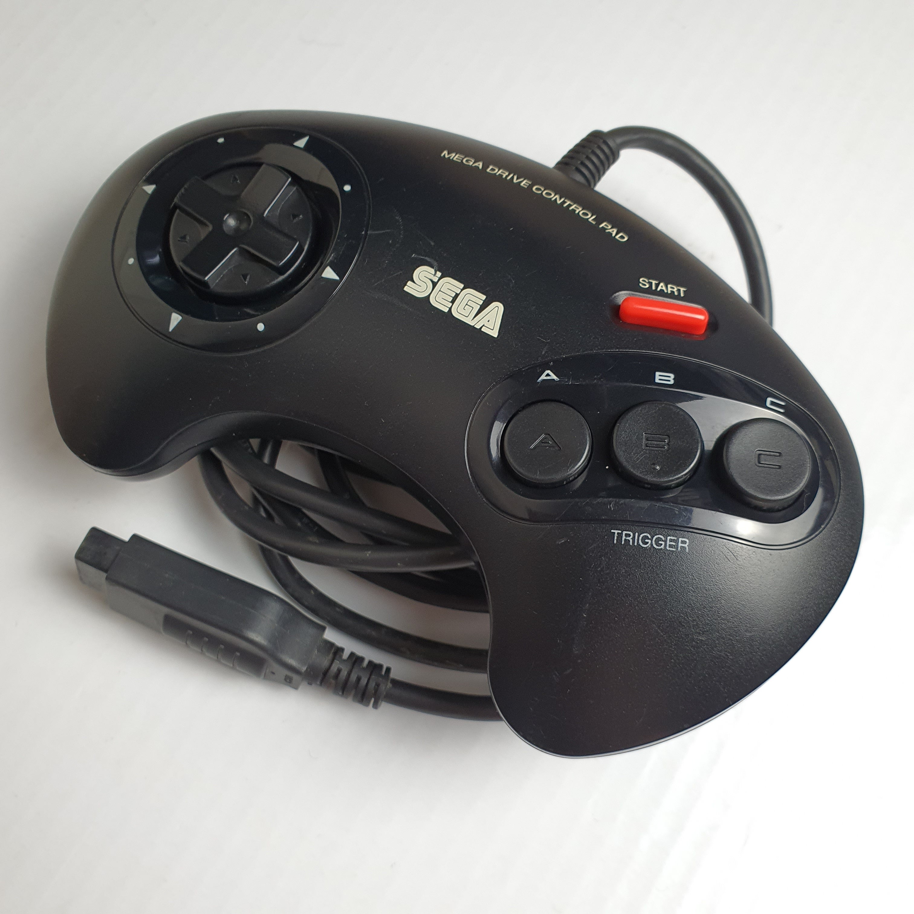 Official Sega Mega Drive Wired Black/Red Controller 1650-50 